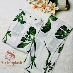White and green leaf